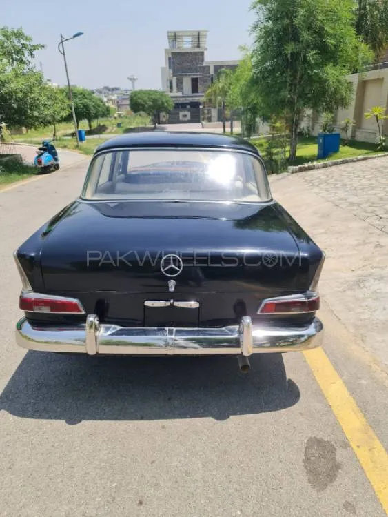 Mercedes Benz 200 D 1963 for sale in Islamabad