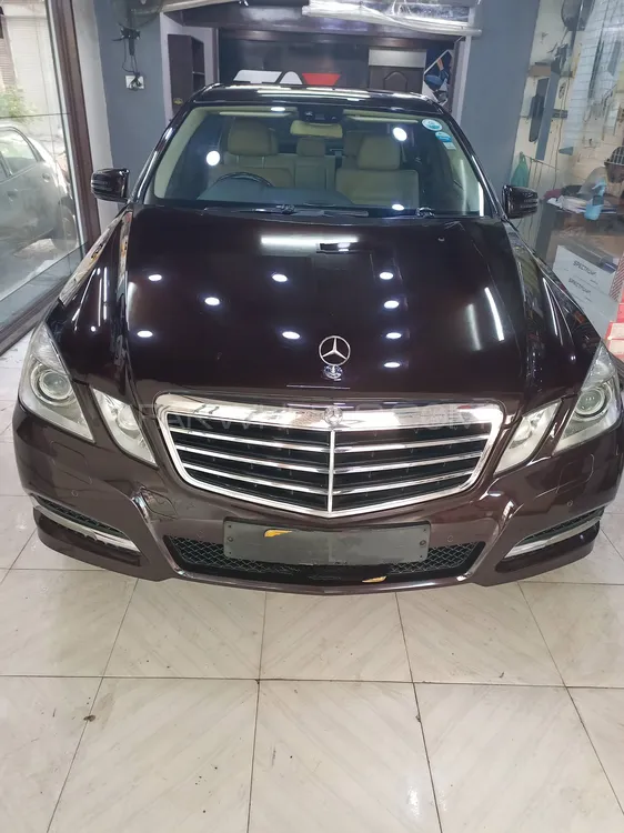 مرسڈیز بینز E کلاس 2011 for Sale in کراچی Image-1