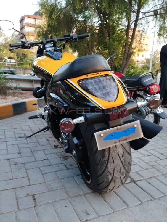 Suzuki Boulevard M109R Limited Edition 2014 for Sale Suzuki Boulevard M109R Limited Edition 2014 for Sale Image-6