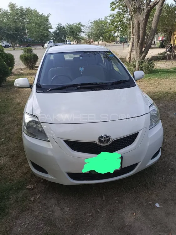 Toyota Belta 2009 for Sale in Multan Image-1