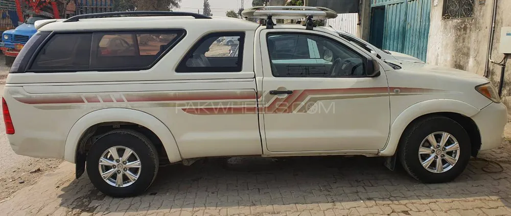 Toyota Hilux 2009 for sale in Islamabad
