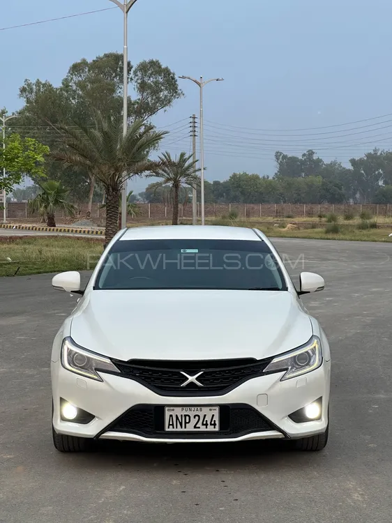 Toyota Mark X 2010 for Sale in Narowal Image-1