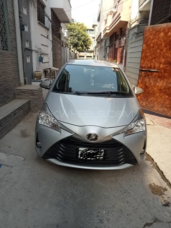 Toyota Vitz 2017 for sale in Gujranwala