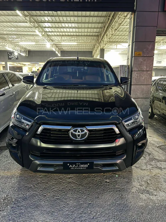 Toyota Hilux 2022 for Sale in Attock Image-1