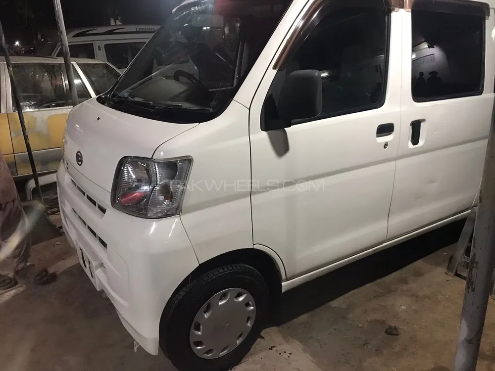 Daihatsu Hijet 2011 for Sale in Karachi Image-1