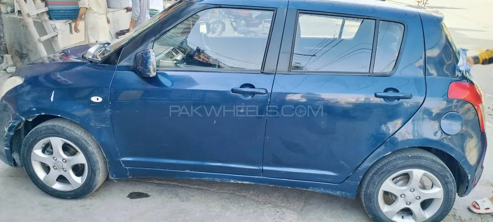 Suzuki Swift 2012 for Sale in Lahore Image-1