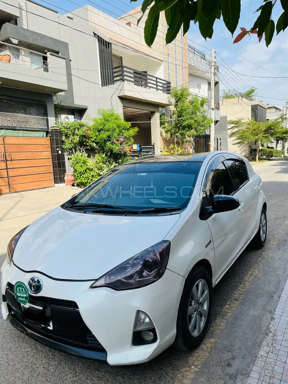 Toyota Aqua 2014 for Sale in Faisalabad Image-1