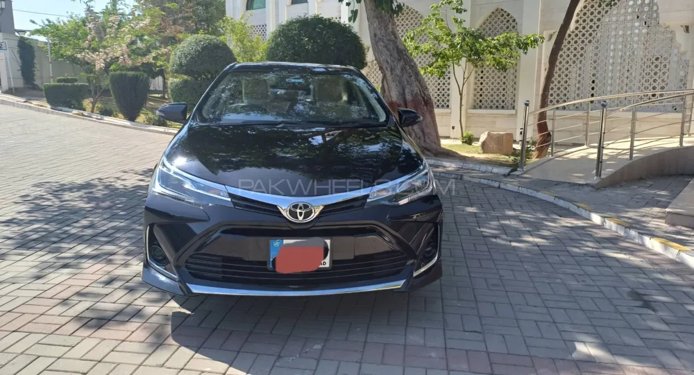 Toyota Corolla 2023 for Sale in Islamabad Image-1