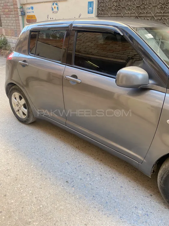 Suzuki Swift 2010 for sale in Peshawar