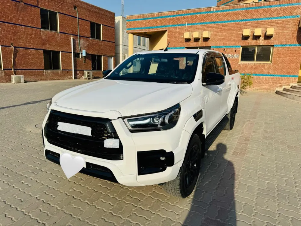 Toyota Hilux 2023 for sale in Multan