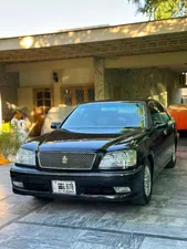Toyota Crown Royal Saloon Premium 2000 for Sale