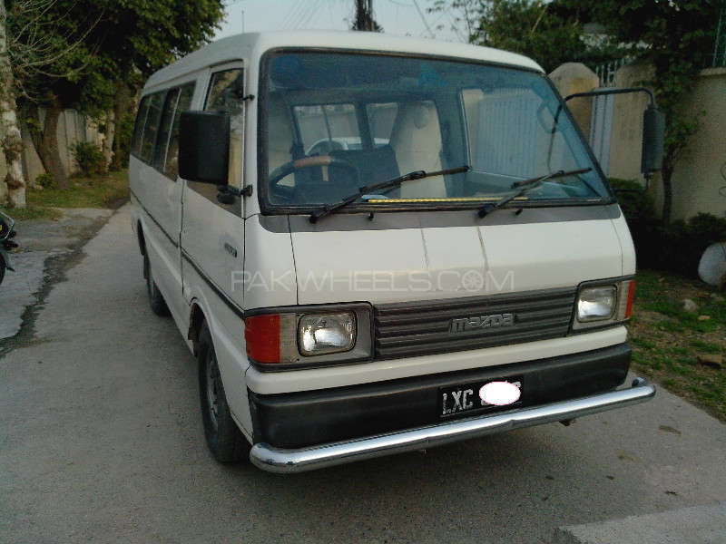 مزدا E 2200 1993 for Sale in پشاور Image-1