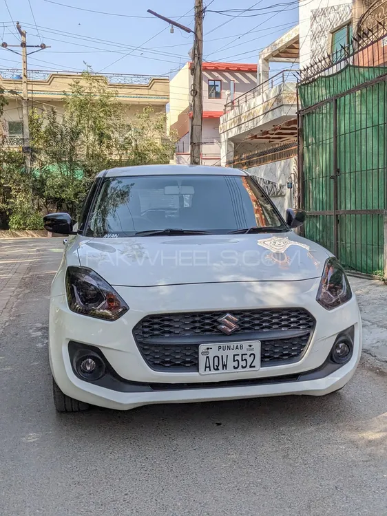 Suzuki Swift GLX CVT 2023 for sale in Lahore | PakWheels