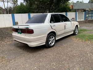 Nissan Sunny Super Saloon 1.6 (CNG) 1993 for Sale