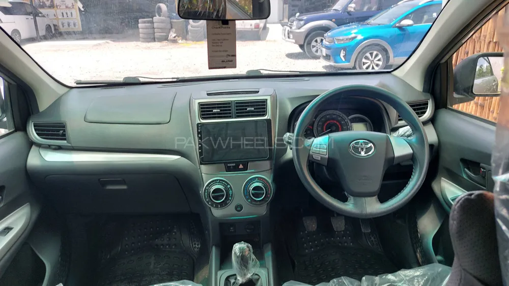 ٹویوٹا اونزا 2018 for Sale in اسلام آباد Image-1