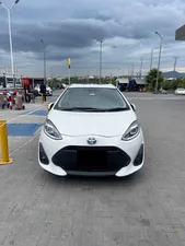 Toyota Aqua X Urban Solid 2017 for Sale