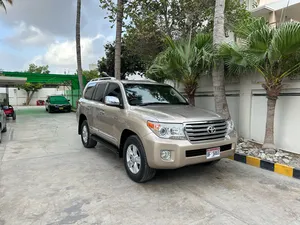 Toyota Land Cruiser AX G Selection 2014 for Sale