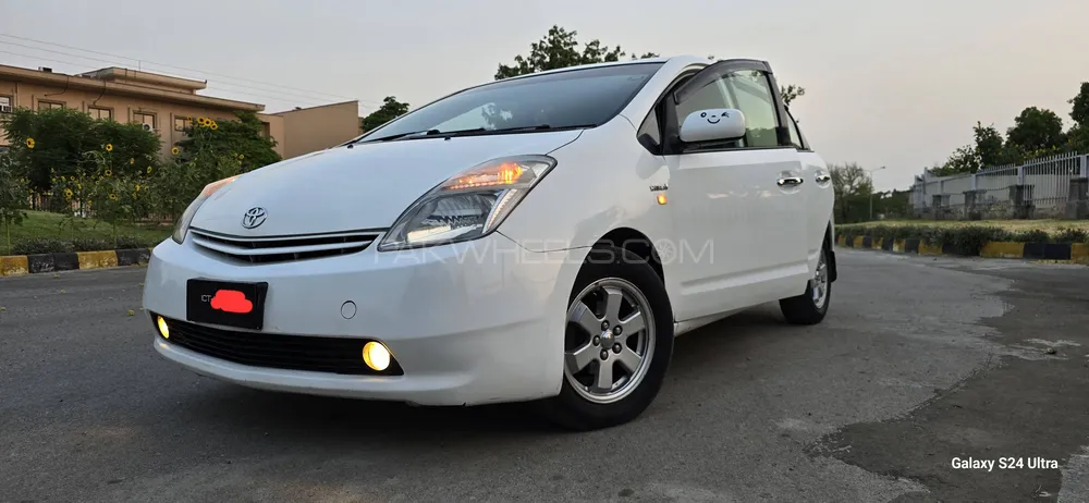 Toyota Prius 2006 for sale in Islamabad