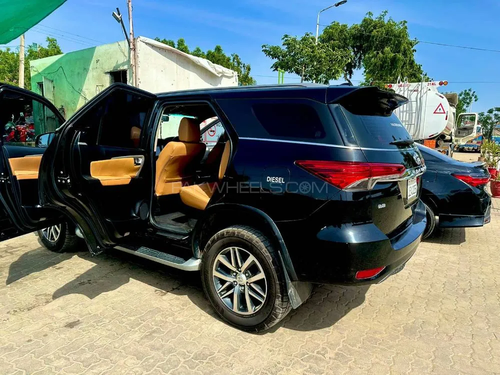 Toyota Fortuner 2019 for sale in Sialkot