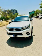 Toyota Hilux Revo V Automatic 3.0  2021 for Sale
