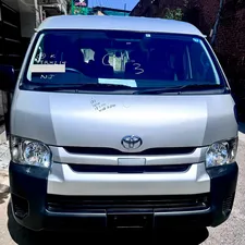 Toyota Hiace TRH 214 2018 for Sale