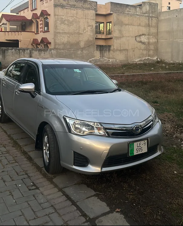 Toyota Corolla Axio 2015 for sale in Lahore