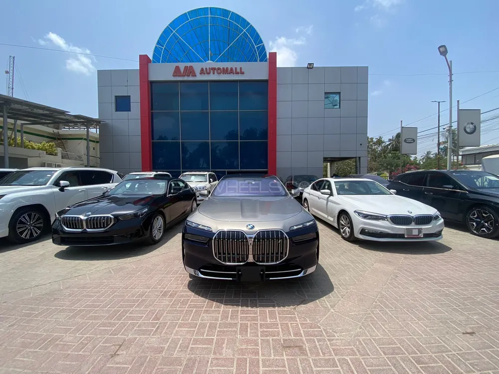 BMW 7 Series 2022 for Sale in Karachi Image-1