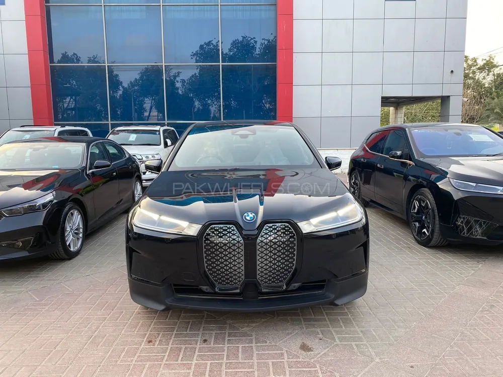 BMW iX 2023 for Sale in Karachi Image-1