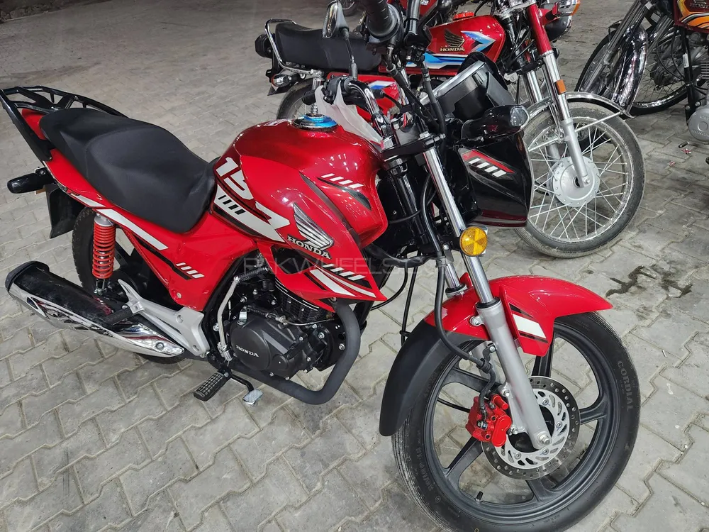 Used Honda CB 150F 2024 Bike for sale in Lahore - 564347 | PakWheels