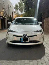 Toyota Prius A Premium 2017 for Sale