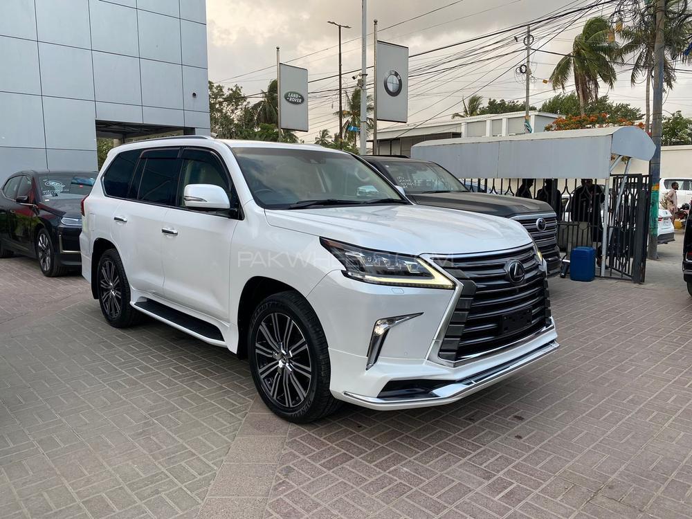 Make: Lexus Lx 570
Model: 2018
Mileage: 14,000 Km

*Cool box
*Back auto door
*Rear entertainment 
*Mark levinson sound system 
*Heating/Cooling seats
*Heads up Display 
*Original tv + 4 cameras
*Sunroof
*Radar
*7 seater

Calling and Visiting Hours

Monday to Saturday

11:00 AM to 7:00 PM