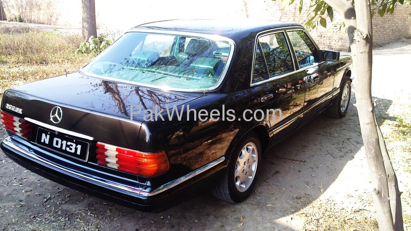 Mercedes Benz S Class 1982 for Sale in Peshawar Image-1
