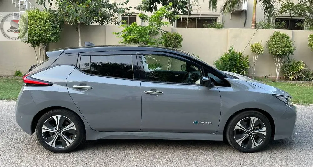 نسان لیف 2020 for Sale in لاہور نسان لیف 2020 for Sale in لاہور Image-7