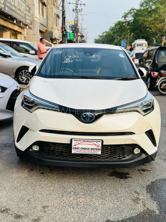 Toyota C-HR 2019 for Sale in Lahore Image-1