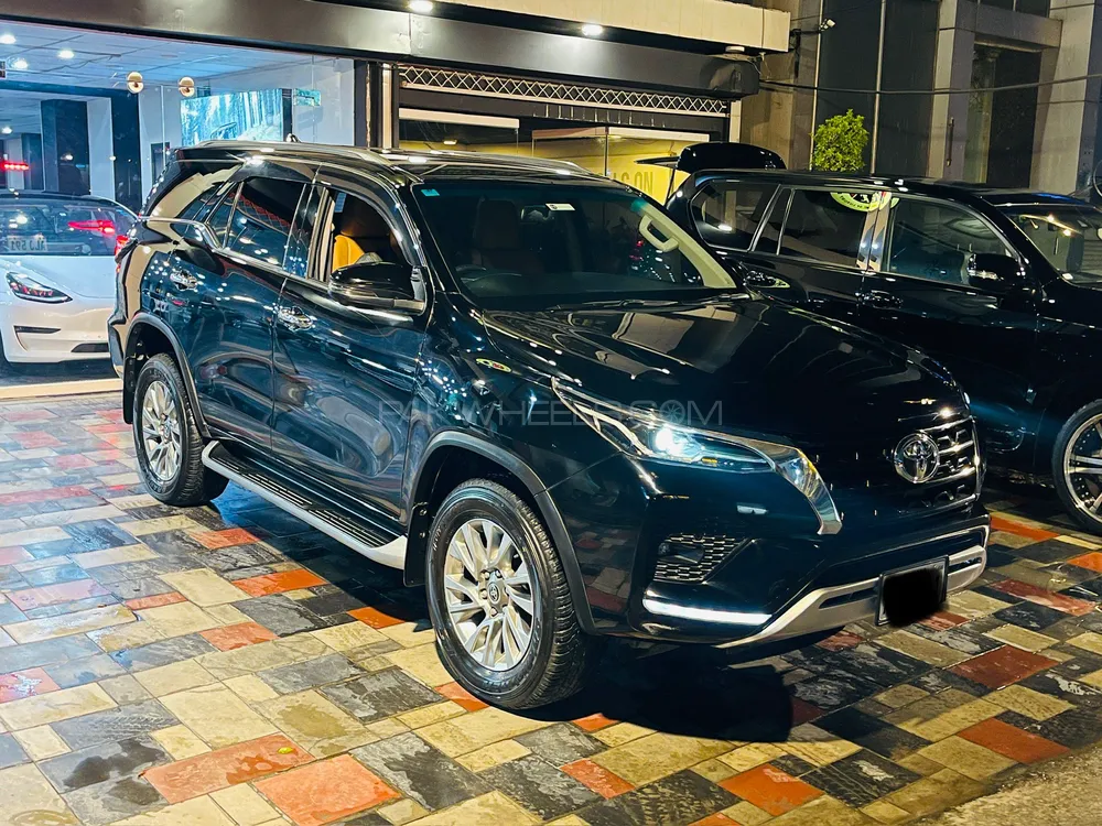 Toyota Fortuner 2022 for sale in Lahore