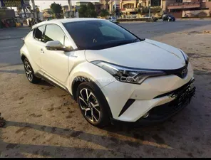 Toyota C-HR G-LED 2017 for Sale