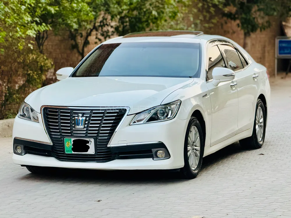 Toyota Crown 2013 for Sale in Faisalabad Toyota Crown 2013 for Sale in Faisalabad Image-5