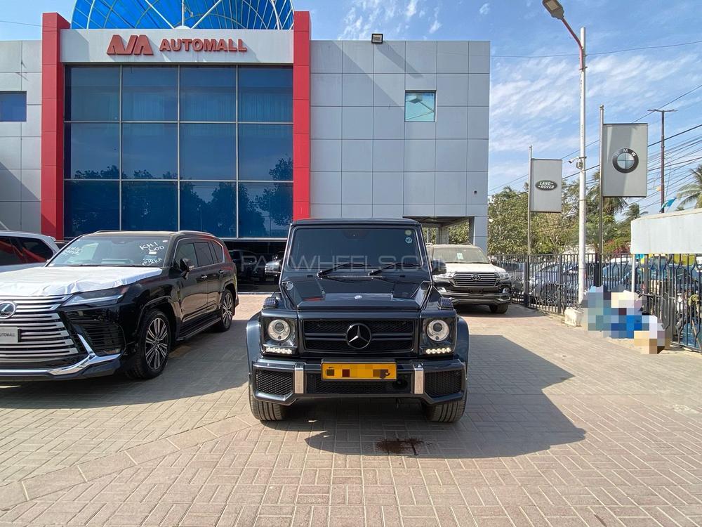 Mercedes G63 Wagon
Model: 2012
Mileage: 34,400 km
Reg years: 2019

Calling and Visiting Hours

Monday to Saturday

11:00 AM to 7:00 PM