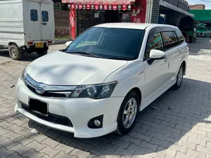 Toyota Corolla Fielder Hybrid G  WB  2014 for Sale