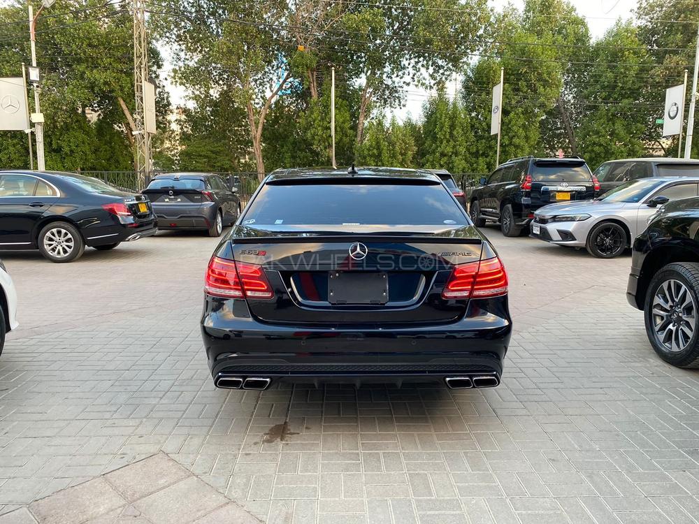 Mercedes W212R E63 AMG
Grade: 4.5
65000 Japan Driven
IMPORT: 2023 July 
Model: 2013
Donor Make: E-200
Model: 2011
Variant: 5.5L twin turbo 
Current Mileage: 70000km 
(Local Mileage 5000km driven)
Registration: Karachi 

SPECIFICATIONS:
*Stock Car
*E63-S plugs installed 
*PPF Coated
*Launch Control
*AMG Sports Suspension
*Parktronic System (PTS)
*Premium Sound System (Harmon Kardon)
*19 Inch wheels
*Brand new nankang tyres installed 
*All oils and filters just changed (including diff and transmission)
*Original mercedes E63-S amg brake pads just installed

Calling and Visiting Hours

Monday to Saturday 

11:00 AM to 7:00 PM