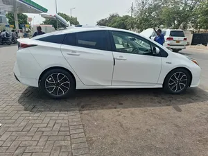 Toyota Prius S Touring Selection 2018 for Sale