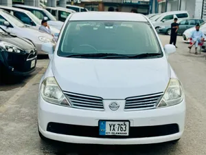 Nissan Tiida 15M 2007 for Sale