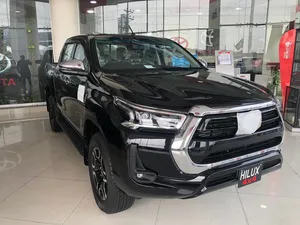 Toyota Hilux Revo V Automatic 2.8 2022 for Sale