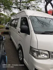 Toyota Hiace 2011 for Sale