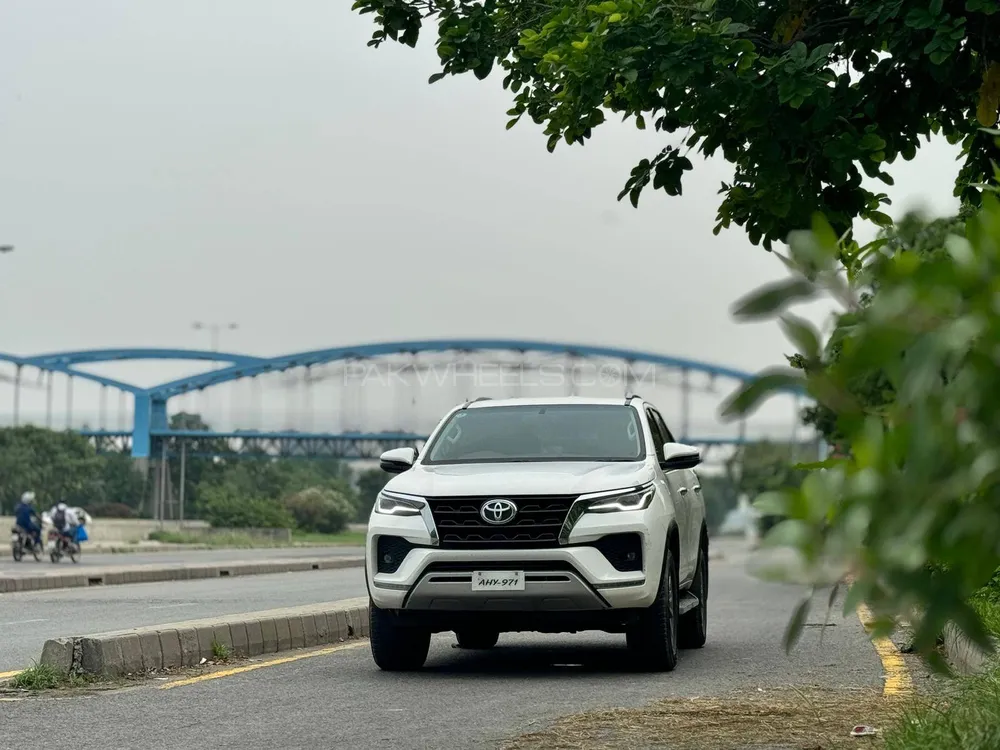 Toyota Fortuner 2021 for sale in Lahore