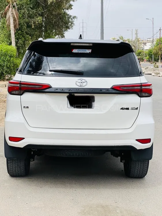 Toyota Fortuner 2021 for sale in Karachi