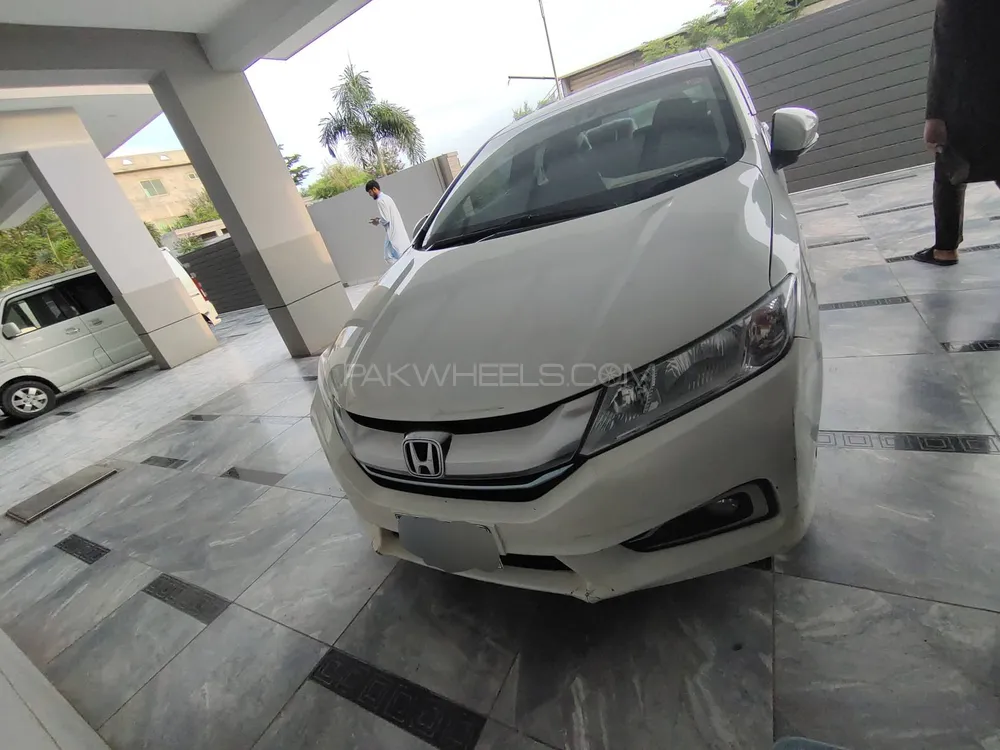 Honda Grace Hybrid 2015 for sale in Islamabad