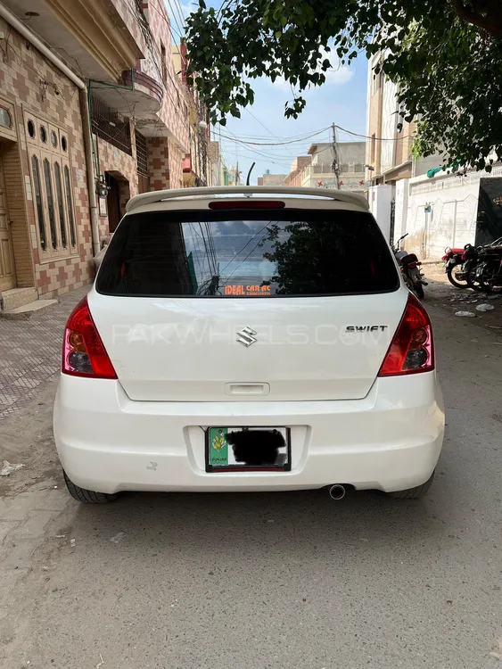 Suzuki Swift 2016 for sale in Multan