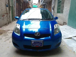 Toyota Vitz F 1.0 2011 for Sale