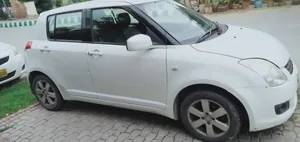 Suzuki Swift DX 1.3 2013 for Sale